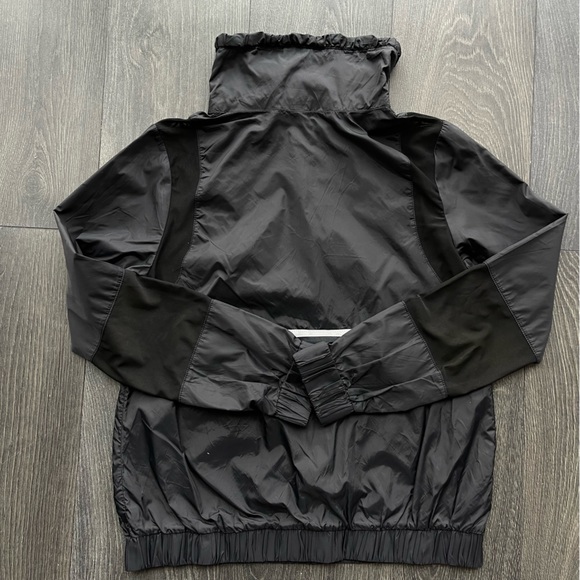 FABLETICS Ziva Jacket New With No Tag Size S - Picture 5 of 13